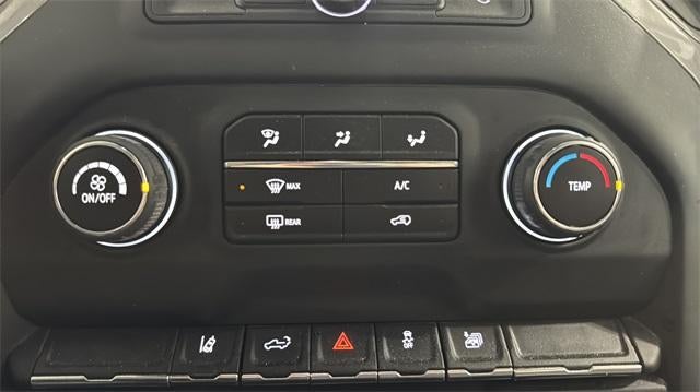 2024 Chevrolet Silverado 2500 HD Crew Cab Standard Box 4-Wheel Drive Custom