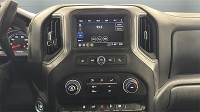 2024 Chevrolet Silverado 2500 HD Crew Cab Standard Box 4-Wheel Drive Custom