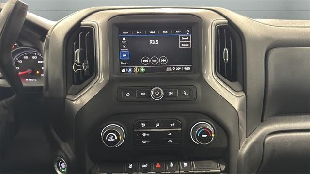 2024 Chevrolet Silverado 2500 HD Crew Cab Standard Box 4-Wheel Drive Custom