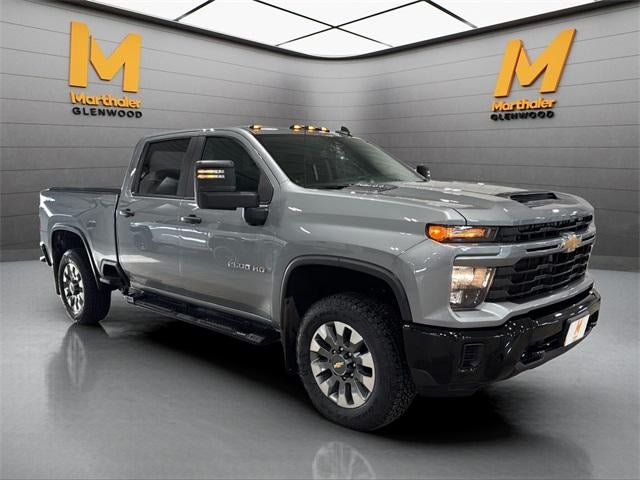 2024 Chevrolet Silverado 2500 HD Crew Cab Standard Box 4-Wheel Drive Custom