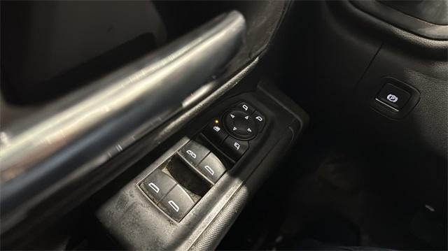 2024 Chevrolet Silverado 2500 HD Crew Cab Standard Box 4-Wheel Drive Custom