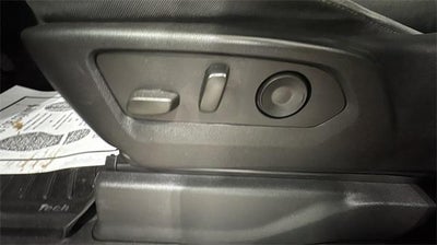 2024 Chevrolet Silverado 2500 HD Crew Cab Standard Box 4-Wheel Drive Custom