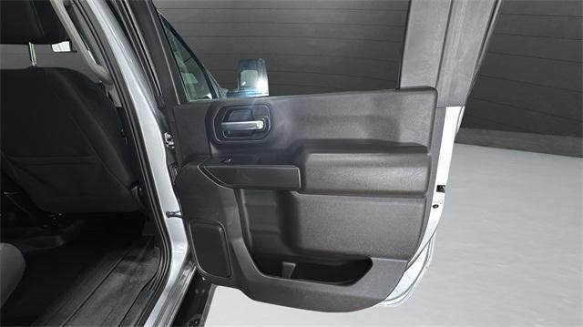 2024 Chevrolet Silverado 2500 HD Crew Cab Standard Box 4-Wheel Drive Custom