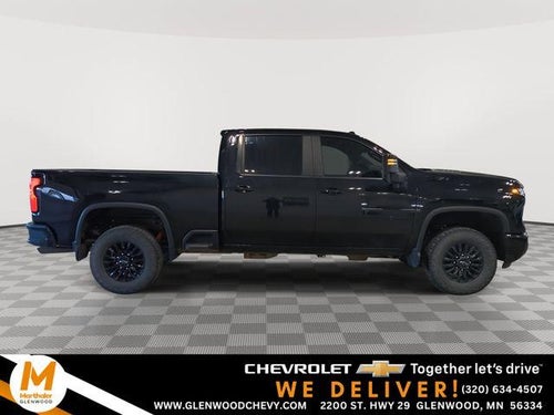 2024 Chevrolet Silverado 3500 HD Crew Cab Standard Box 4-Wheel Drive LT