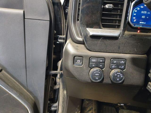 2024 Chevrolet Silverado 3500 HD Crew Cab Standard Box 4-Wheel Drive LT
