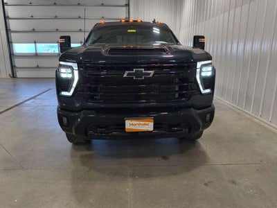 2024 Chevrolet Silverado 3500 HD Crew Cab Standard Box 4-Wheel Drive LT