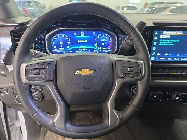 2024 Chevrolet Silverado 3500 HD Crew Cab Standard Box 4-Wheel Drive LT
