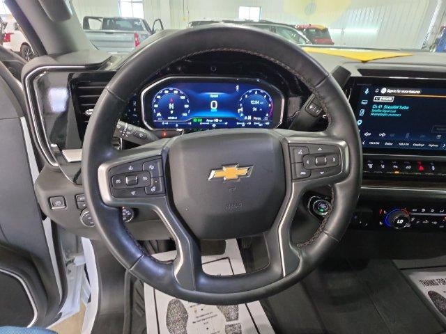 2024 Chevrolet Silverado 3500 HD Crew Cab Standard Box 4-Wheel Drive LT