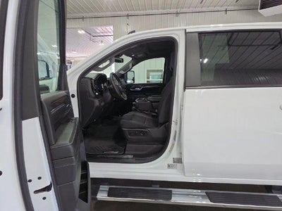 2024 Chevrolet Silverado 3500 HD Crew Cab Standard Box 4-Wheel Drive LT