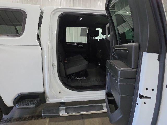 2024 Chevrolet Silverado 3500 HD Crew Cab Standard Box 4-Wheel Drive LT