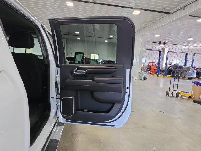 2024 Chevrolet Silverado 3500 HD Crew Cab Standard Box 4-Wheel Drive LT