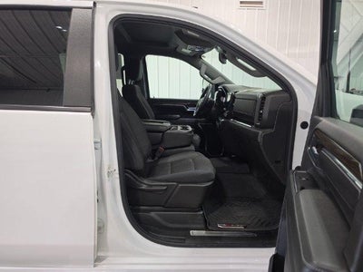 2024 Chevrolet Silverado 3500 HD Crew Cab Standard Box 4-Wheel Drive LT