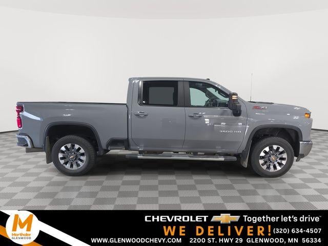 2024 Chevrolet Silverado 3500 HD Crew Cab Standard Box 4-Wheel Drive LT