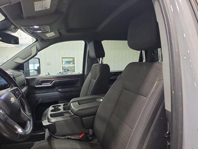 2024 Chevrolet Silverado 3500 HD Crew Cab Standard Box 4-Wheel Drive LT