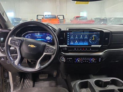 2024 Chevrolet Silverado 3500 HD Crew Cab Standard Box 4-Wheel Drive LT