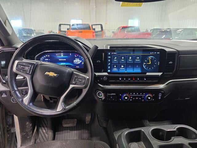 2024 Chevrolet Silverado 3500 HD Crew Cab Standard Box 4-Wheel Drive LT
