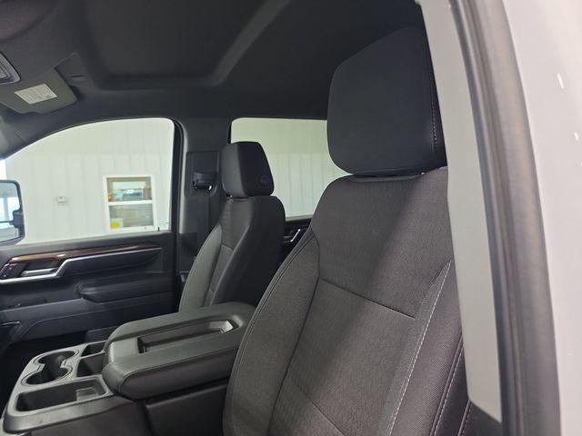 2024 Chevrolet Silverado 3500 HD Crew Cab Standard Box 4-Wheel Drive LT