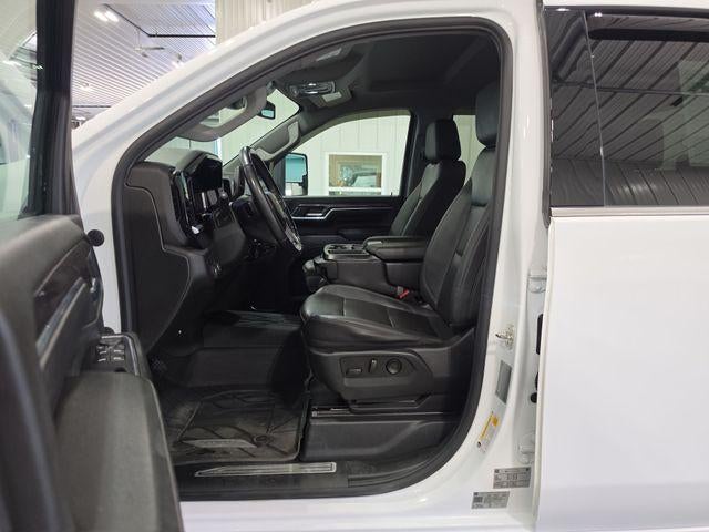 2024 Chevrolet Silverado 3500 HD Crew Cab Standard Box 4-Wheel Drive LTZ