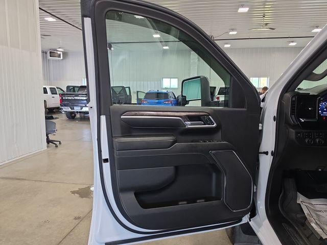 2024 Chevrolet Silverado 3500 HD Crew Cab Standard Box 4-Wheel Drive LTZ