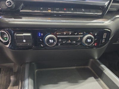 2024 Chevrolet Silverado 3500 HD Crew Cab Standard Box 4-Wheel Drive LTZ