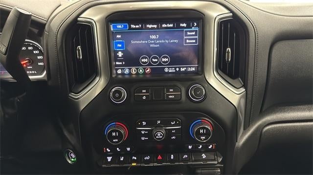 2022 Chevrolet Silverado 3500 HD Crew Cab Standard Box 4-Wheel Drive LTZ