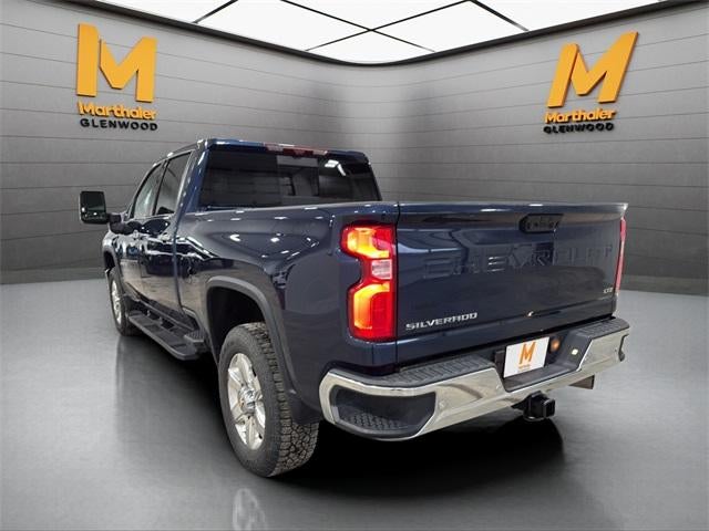 2022 Chevrolet Silverado 3500 HD Crew Cab Standard Box 4-Wheel Drive LTZ