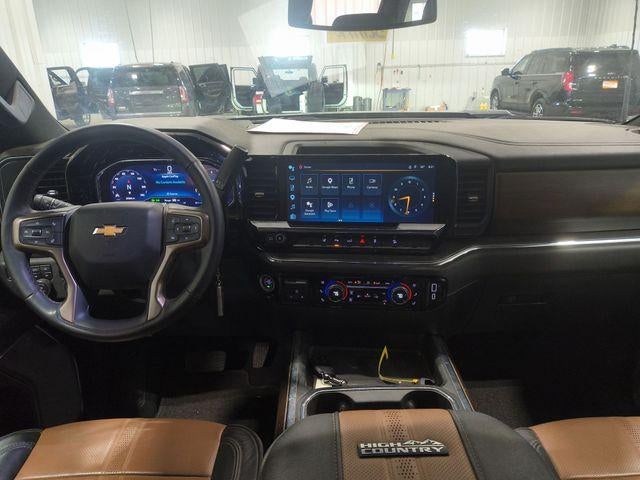 2024 Chevrolet Silverado 3500 HD Crew Cab Standard Box 4-Wheel Drive High Country