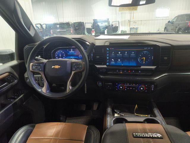 2024 Chevrolet Silverado 3500 HD Crew Cab Standard Box 4-Wheel Drive High Country