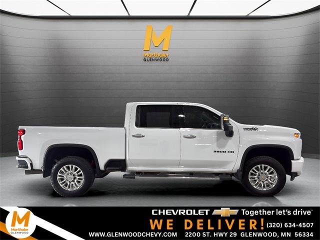 2022 Chevrolet Silverado 3500 HD Crew Cab Standard Box 4-Wheel Drive High Country