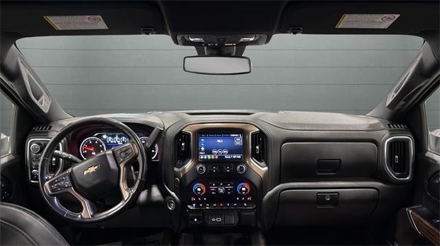 2022 Chevrolet Silverado 3500 HD Crew Cab Standard Box 4-Wheel Drive High Country