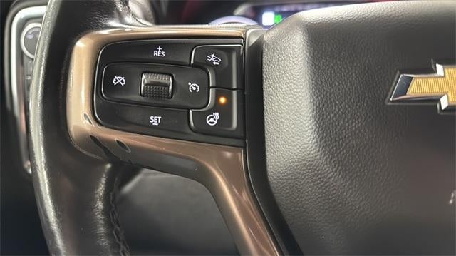 2022 Chevrolet Silverado 3500 HD Crew Cab Standard Box 4-Wheel Drive High Country