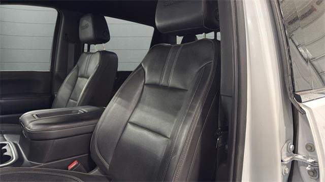 2022 Chevrolet Silverado 3500 HD Crew Cab Standard Box 4-Wheel Drive High Country