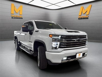 2022 Chevrolet Silverado 3500 HD Crew Cab Standard Box 4-Wheel Drive High Country