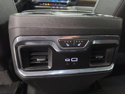 2024 Chevrolet Silverado 3500 HD Crew Cab Standard Box 4-Wheel Drive High Country