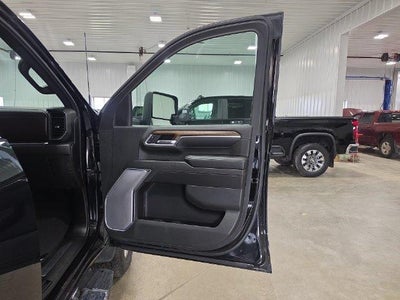 2024 Chevrolet Silverado 3500 HD Crew Cab Standard Box 4-Wheel Drive High Country