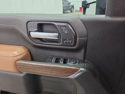 2023 Chevrolet Silverado 3500 HD Crew Cab Standard Box 4-Wheel Drive High Country