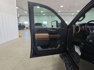 2023 Chevrolet Silverado 3500 HD Crew Cab Standard Box 4-Wheel Drive High Country