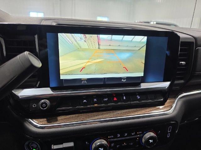 2024 Chevrolet Silverado 1500 Crew Cab Short Box 4-Wheel Drive LT 1LT