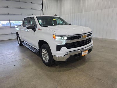 2024 Chevrolet Silverado 1500 Crew Cab Short Box 4-Wheel Drive LT 1LT