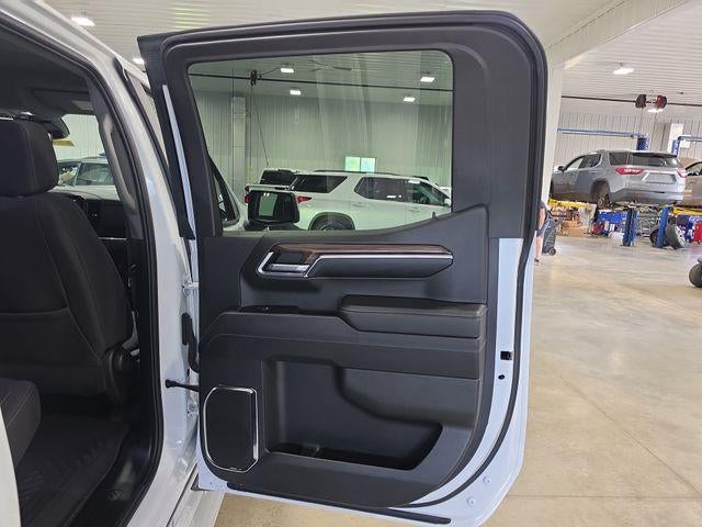 2024 Chevrolet Silverado 1500 Crew Cab Short Box 4-Wheel Drive LT 1LT