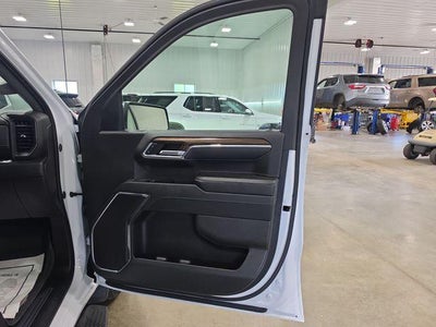 2024 Chevrolet Silverado 1500 Crew Cab Short Box 4-Wheel Drive LT 1LT