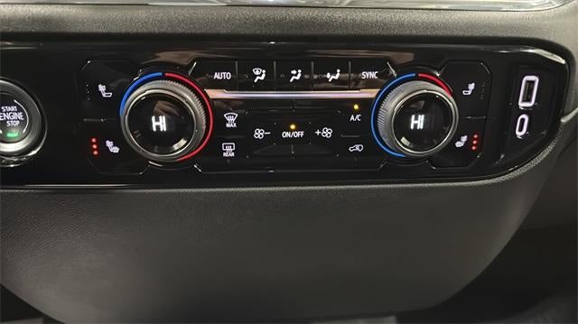 2024 Chevrolet Silverado 1500 Crew Cab Short Box 4-Wheel Drive RST