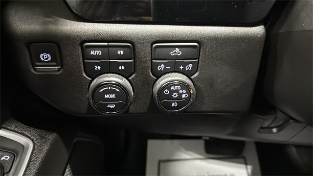 2024 Chevrolet Silverado 1500 Crew Cab Short Box 4-Wheel Drive RST