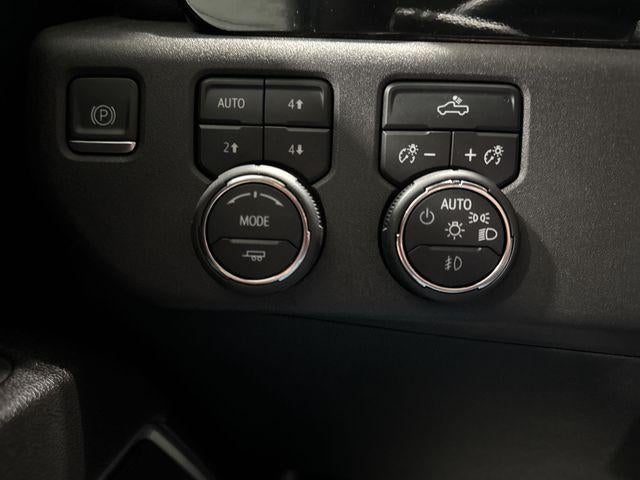2023 Chevrolet Silverado 1500 Crew Cab Short Box 4-Wheel Drive RST