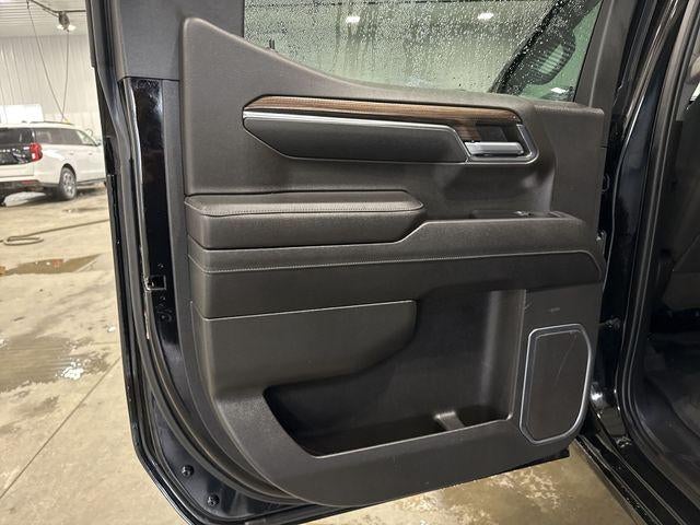 2023 Chevrolet Silverado 1500 Crew Cab Short Box 4-Wheel Drive RST