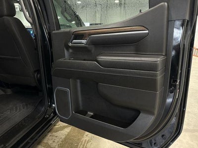 2023 Chevrolet Silverado 1500 Crew Cab Short Box 4-Wheel Drive RST