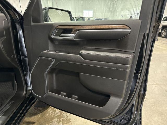 2023 Chevrolet Silverado 1500 Crew Cab Short Box 4-Wheel Drive RST