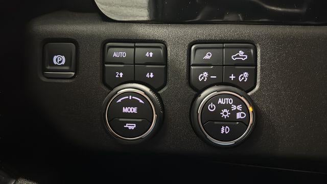 2024 Chevrolet Silverado 1500 Crew Cab Short Box 4-Wheel Drive LTZ