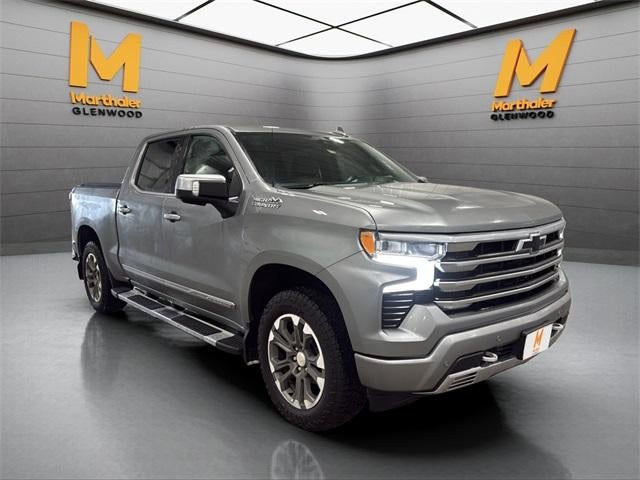 2023 Chevrolet Silverado 1500 Crew Cab Short Box 4-Wheel Drive High Country