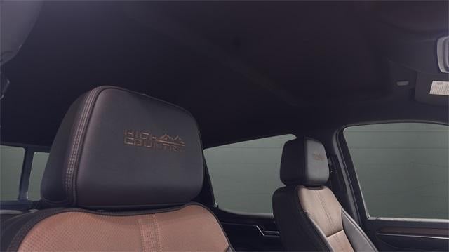 2023 Chevrolet Silverado 1500 Crew Cab Short Box 4-Wheel Drive High Country